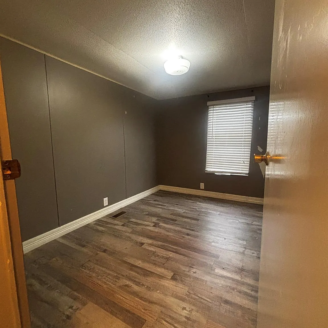 3 bed, 2.0 bath, 1216 sqft, $1,400 — Photo 4