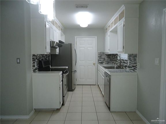 4th image of 1204 E San Pedro St