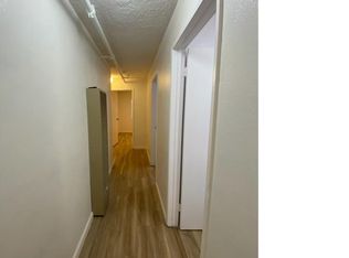 308 W 52nd St, Los Angeles, CA 90037