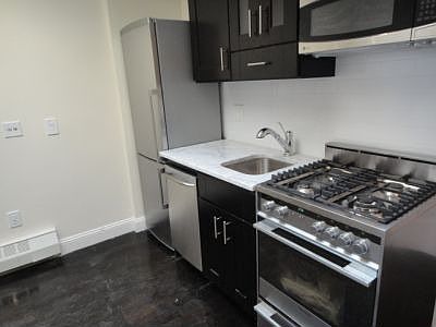 2nd image of 317 2nd Ave APT 18