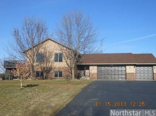 4278 236th St, Saint Cloud, MN 56301