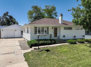 2823 Hillhaven Ct SE, Cedar Rapids, IA 52403
