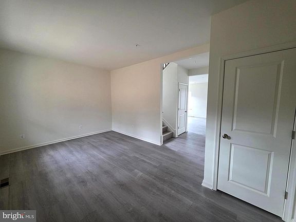 2nd image of Skyview 310 Dr