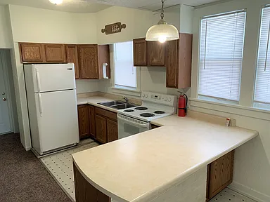 512 Bluemont #2 - Tour