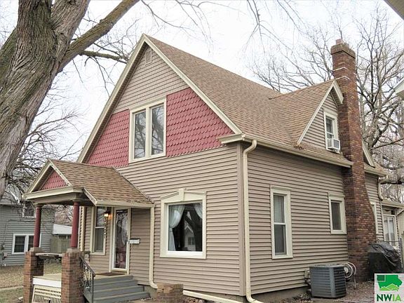 4th image of 3907 6th Ave