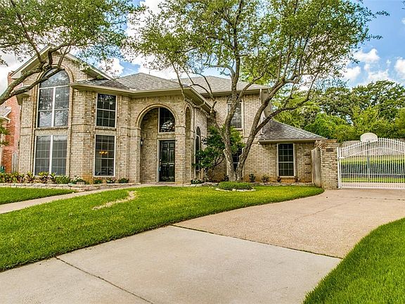 2nd image of 3129 Hazlewood Ct