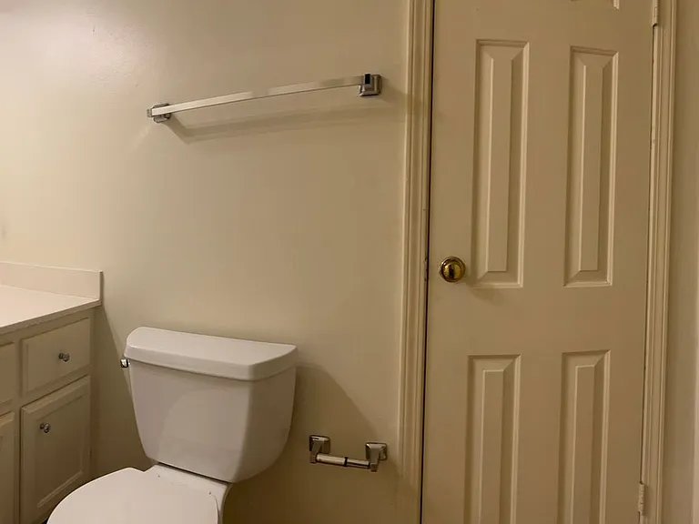 10 Foxcroft Ct — Photo 20