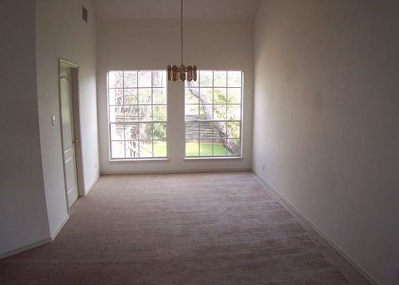 4th image of 11110 Quail Pass