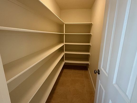 Walk-in butler pantry