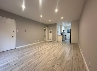 7555 De Longpre Ave #9, Los Angeles, CA 90046