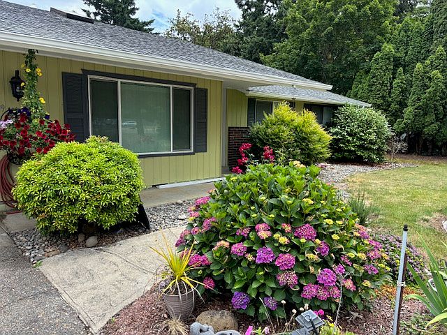 Front walkway