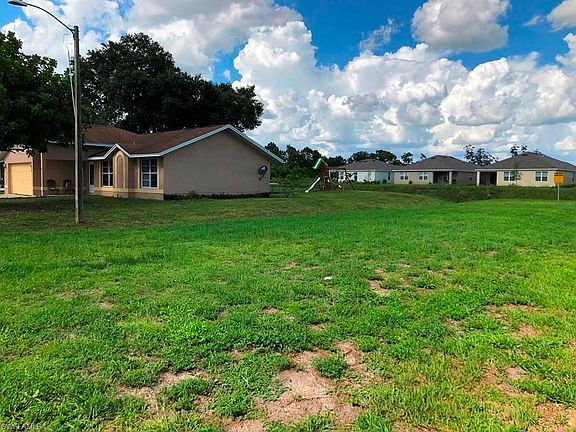 3rd image of 10729 Guavatree Ct