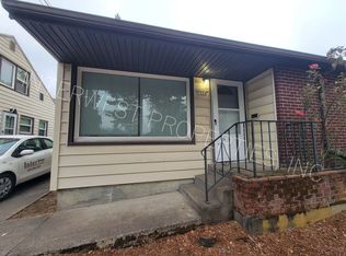 7920-7932 SE Woodstock Blvd #7924, Portland, OR