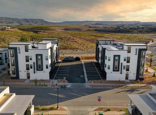 953 W Akoya Pearl Rd #202, Saint George, UT 84790