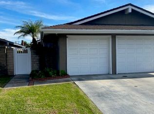 2036 Fullerton Ave, Costa Mesa, CA 92627