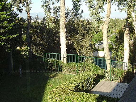 2nd image of 15805 Deer Trail Dr