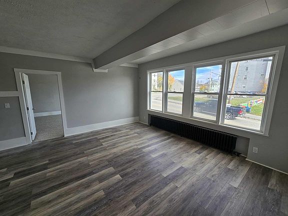 5th image of 195 Bartlett St #3DDAFB860