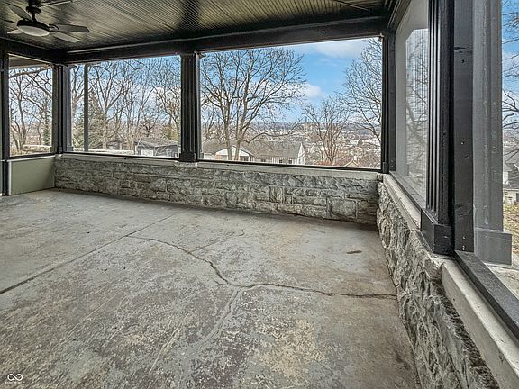 4th image of 514 Franklin St