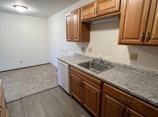 1900 7th St S, La Crosse, WI 54601