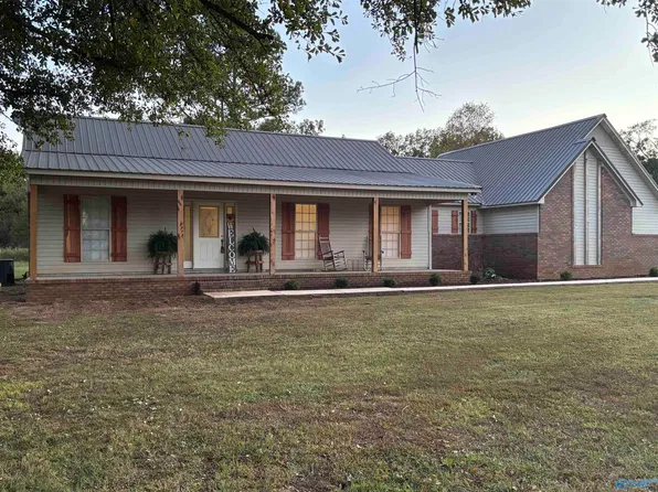 718 County Road 204, Danville, AL 35619