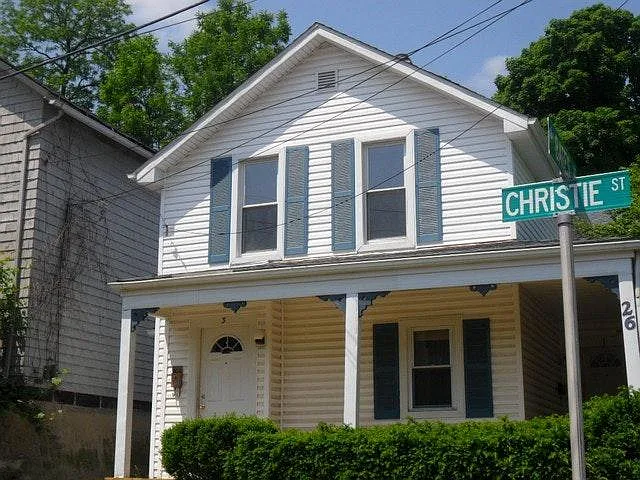 1 bed, $695 — Photo 2