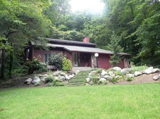 60 Beechwood Dr, Granville, OH