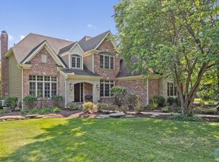 2227 Bilter Rd, Aurora, IL 60502