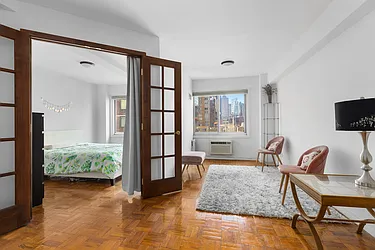 240 East 55th Street, #9H