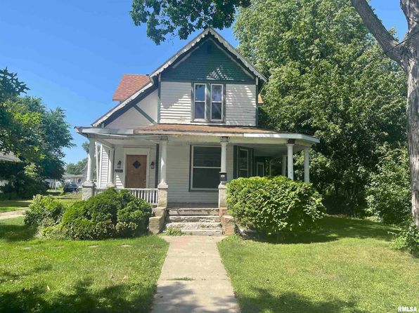 1231 E Brooks St, Galesburg, IL 61401