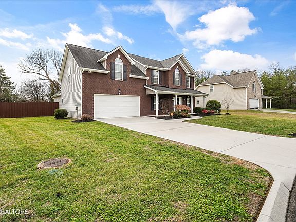 2nd image of 5910 Loftis Creek Ln