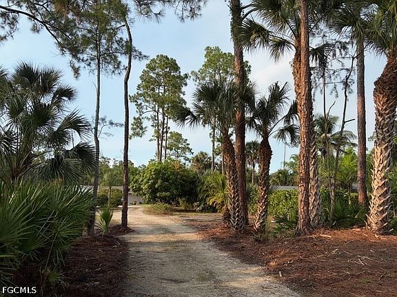 2nd image of 5075 Teak Wood Dr