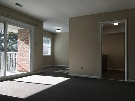 2nd image of 713 Academy St APT 2