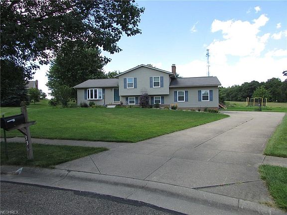 4th image of 336 Edgewood Dr