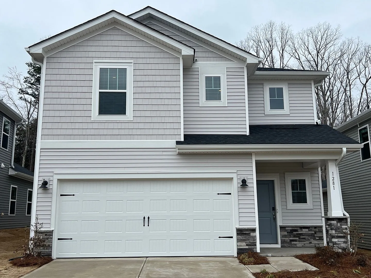Stunning 4 Bed/2.5 Bath Home in Conover - Stainless Steel Appliances - Washer/Dryer Included - Op... — Photo 1