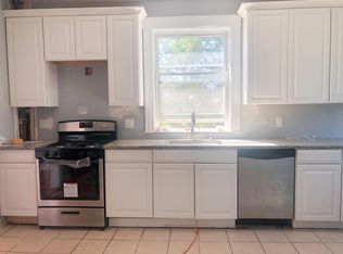 4843 Washington St APT 2, West Roxbury, MA 02132