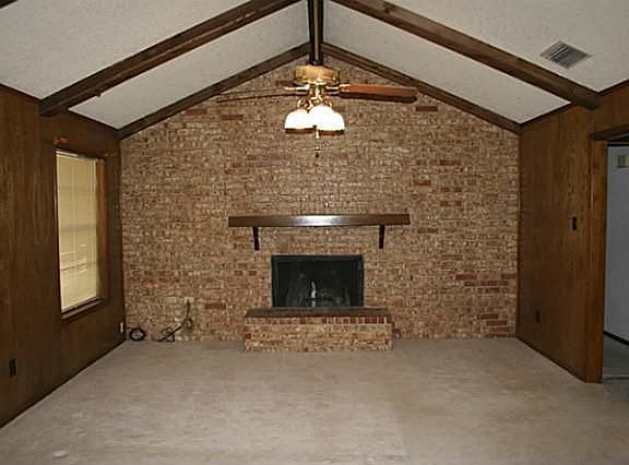 4th image of 1613 Winchester Way