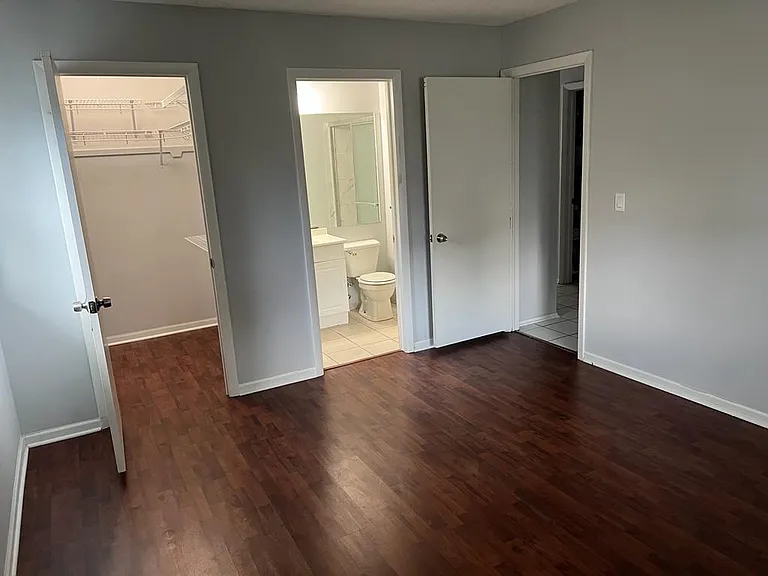 321 Maplewood Ct #B1 — Photo 12