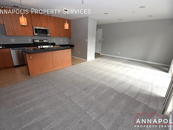 3rd image of 1101 Primrose Ct APT 201