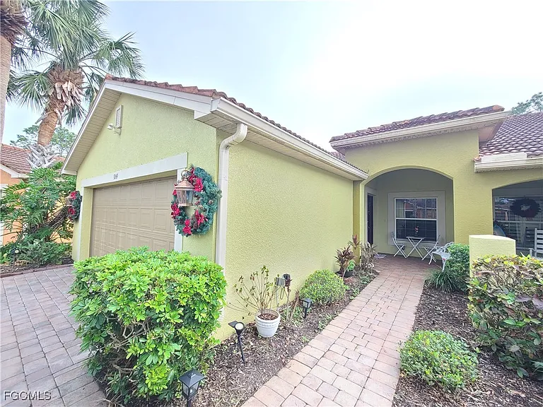 9249 Aegean Cir — Photo 1