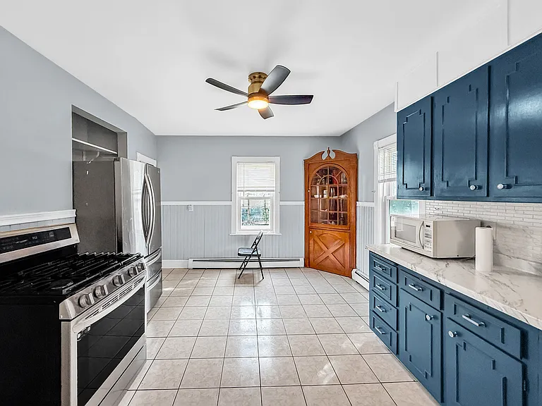 36 Temple St #1 — Photo 3