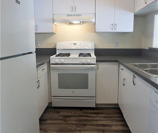 5th image of 5000 Red Rock St APT 220