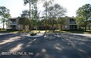 Lovely condo w/ lake view