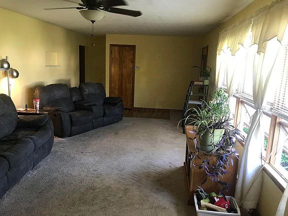 4th image of 765 Saratoga Ave