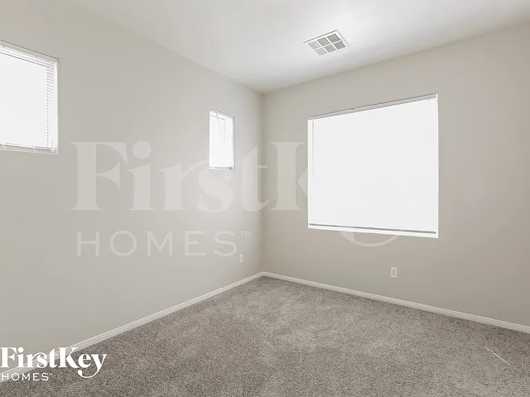 9324 Euphoria Rose Ave — Photo 10