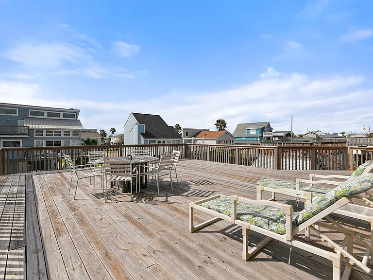 22101 Guadalupe Dr — Photo 26