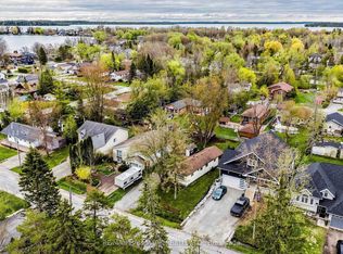 1053 Elm Rd, Innisfil, ON L9S 4R7