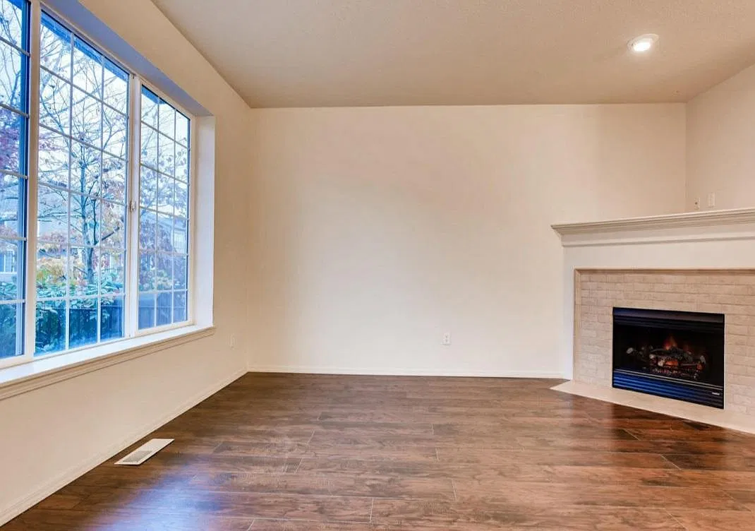 2 bed, 1498 sqft, $2,200 — Photo 1