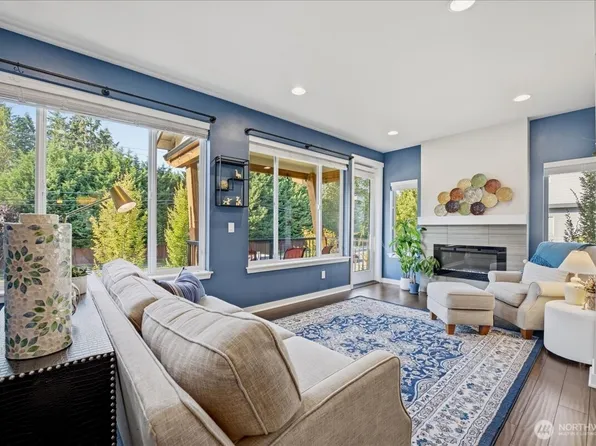 19225 Damson Road #F-4, Lynnwood, WA 98036