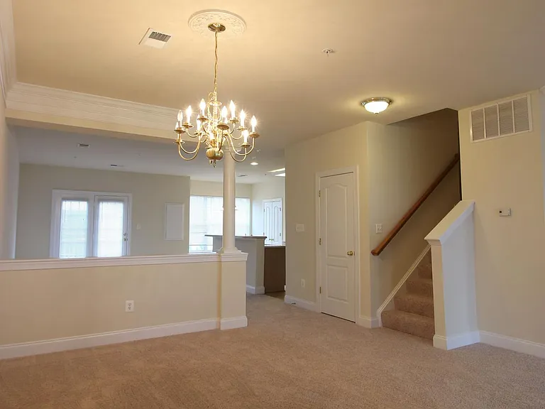 23802 Catawba Hill Dr #B — Photo 10