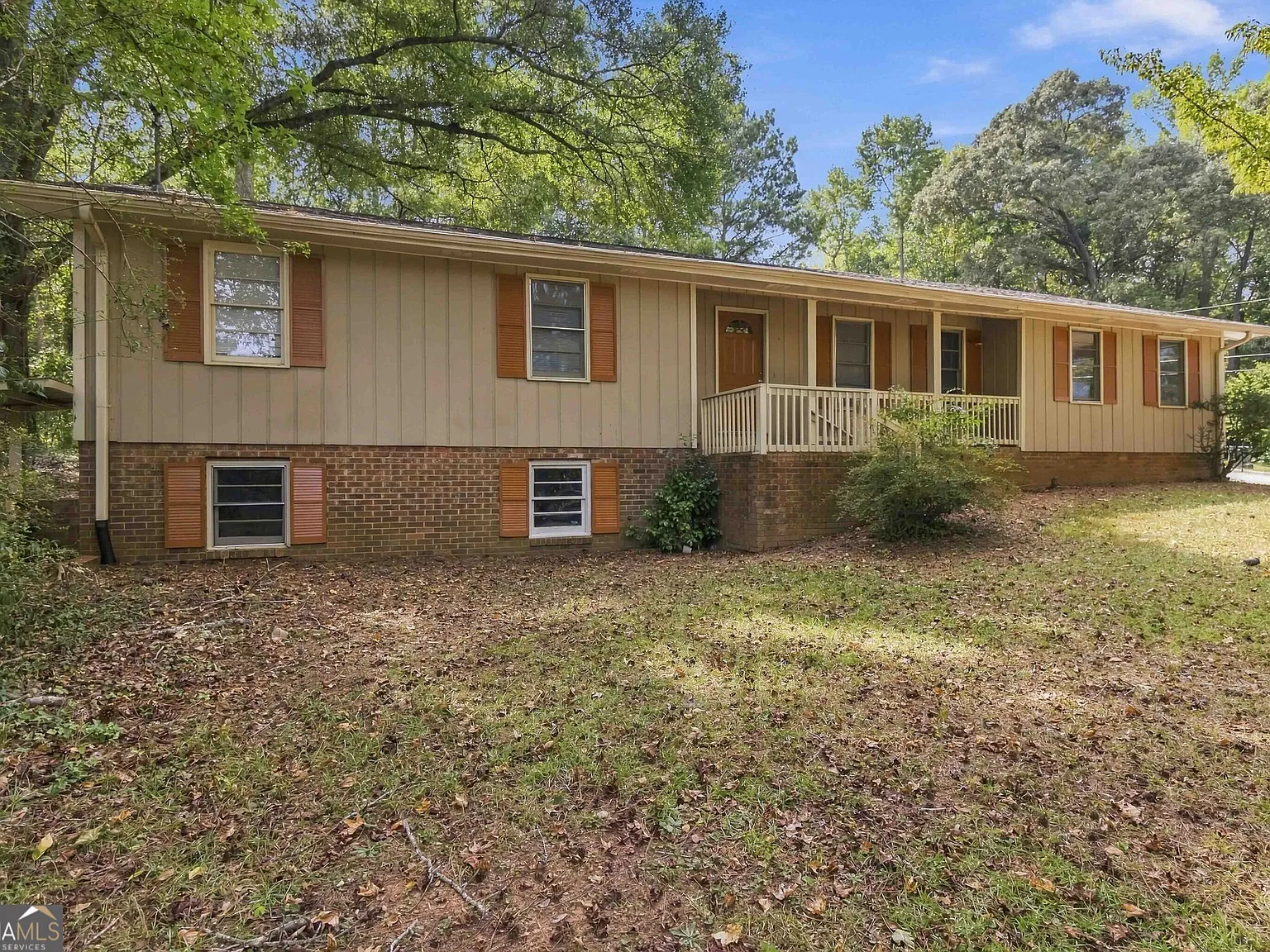 3 bed, 2.0 bath, 1380 sqft, $1,750 — Photo 3